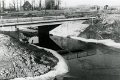 Flurbereinigung-1964-0021.jpg  Bei Hoyerswort wird eine Brücke gebaut