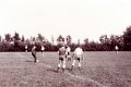 Fussball-1963-0937.jpg  Fussball Wettkampf um den Wanderpokal der Tönninger Sparkasse  Handwerker, Gewerbetreibende gegen Beamte Angestellte 4:2
