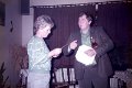 Schuetzen-1984-0634.jpg  Vereins- und Firmenschießen  Annelene Hartwig, Preis beim Glückssschießen