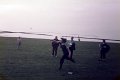 BosselnMF 1984 0297.jpg  Sommerbosseln am Ülvesbüller Deich  Edith Clausen bosselt