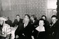 BosselnO 1953 0160.jpg  Bosselball im Kirchspielkrug Schriever  vl.  Werner Gosch, Hermann Friedrich Grehm, Jürgen Enghelhard, ?, ?, Emma Weigand, ?, August Ohls