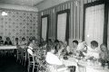 Hausfrauen 1978 0136.jpg  Versammlung
