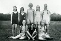 TSV 1934 0009.jpg  1. Reihe v. l. n. r.   Annegrete Schriever, Erna Henningsen, Auguste Berendt, Mathilde Todsen, Helene Cordts  2. Reihe v. l. n. r.  Erna Gosch, Bertha Schwerdt, Käthe Lorenz